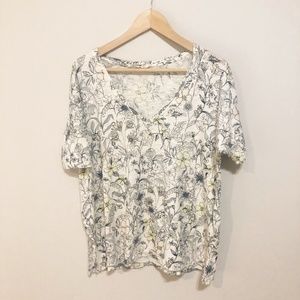 Lucky Watercolors T - Shirt size L